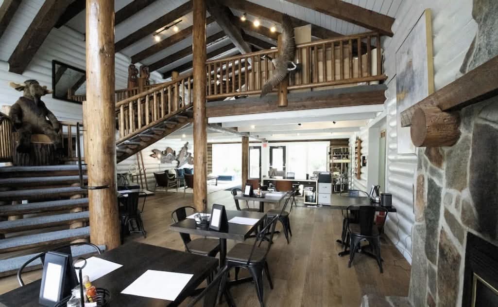 Hermitage Grill Interior